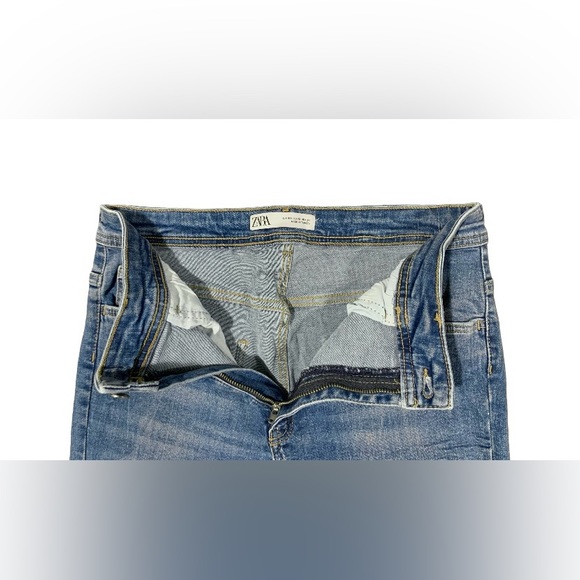 Zara Skinny Jeans - Picture 2 of 3